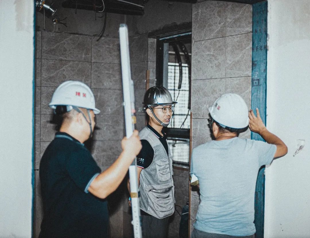 建立卓越企业网站的艺术：优化设计、内容和搜索引擎优化以取得成功