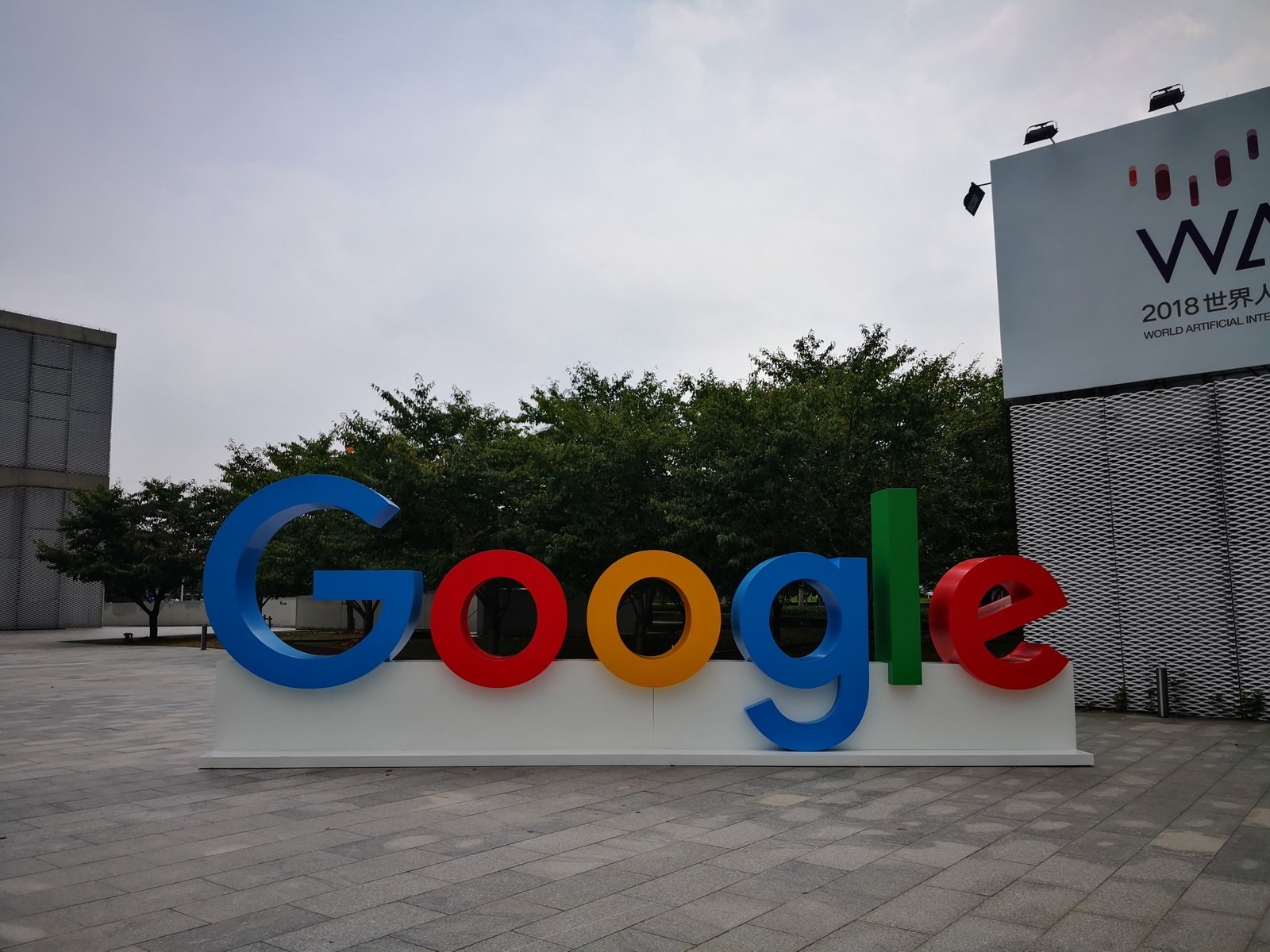 利用英文谷歌优化掌握数字营销的世界 (利用英文谷歌怎么说)